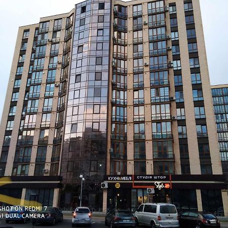1 комн кв-ра с видом на Днепр в новострое Черкассы Экстерьер фото
